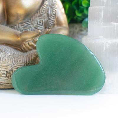 Gua sha žalio avantiūrino masažinis akmuo