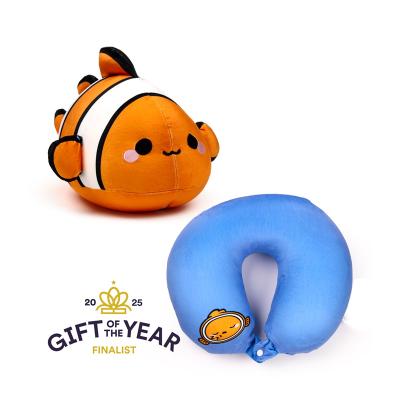 „Swapseazzz Adoramals“ „Ocean Clownfish“ 2-in-1 pliušinė kelioninė pagalvė ir žaislas