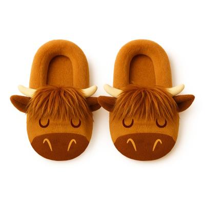 „Highland Coo Cow“ neslystantys pliušiniai šlepetės be raištelių, dydžiai EU36–38/UK3–5